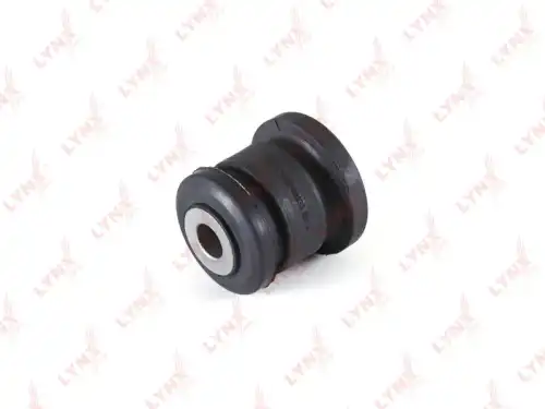 сайлентблок! рычага пер. Ford Fiesta 01> C8233 LYNXAUTO