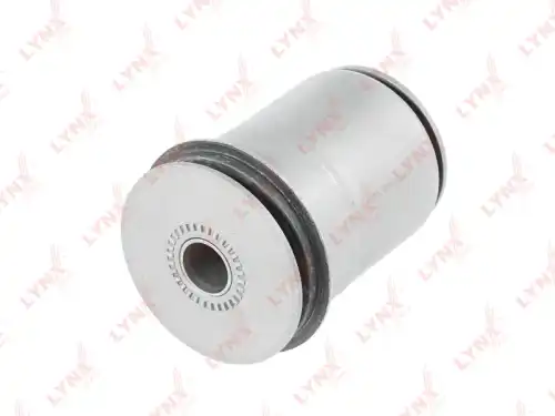 сайлентблок переднего рычага задний! Toyota Land Cruiser 200/Sequoia/Tundra 07> C8900 LYNXAUTO