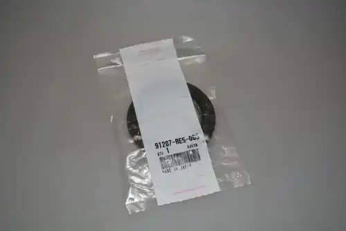 САЛЬНИК HONDA 91207RE5003