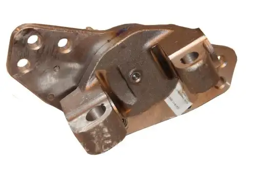 Кулак поворотный GAZ C41R11-3001013