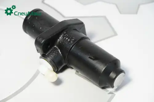 Цилиндр сцепления СПЕЦМАШ 64301602510