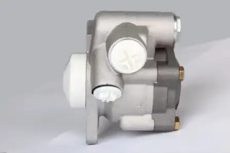 Насос гидроусилителя руля АВТОМАГНАТ 45104-3407049-90