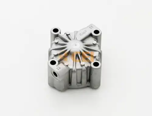 цилиндр КПП! штока вилки, корпус MB,MAN,DAF,RVI,Iveco,Volvo ZF 16S-112/130/160/190 132.047 CEI