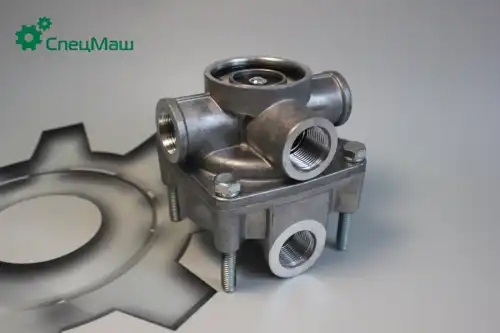 клапан ускорительный!ан. 64221-3518010, 11.3518010МАЗ, КАМАЗ, Neoplan,DAF,Iveco,Schmitz 100-3518010 СПЕЦМАШ