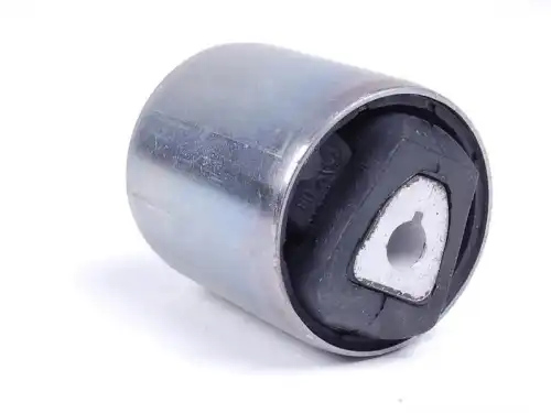 сайлентблок рычага переднего! BMW X5 E70/X6 E71/E72 07> 31 10 6 778 015