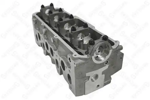 головка блока цилиндров! 068103351E Audi 80, VW Golf 1.6D/TD JK-M 81-85 11-08010-SX STELLOX