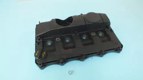 Клапанная крышка двигателя QUATTRO FRENI QF72A00046