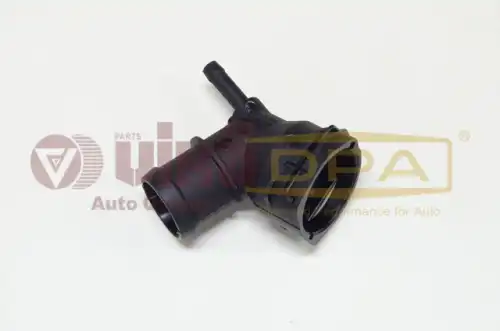 фланец системы охлаждения! Audi A3/TT, Skoda Octavia/Superb, VW Golf/Jetta/Passat 04> 11221774601 VIKA