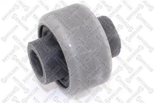 сайлентблок рычага пер.! Renault Laguna all 93>/Espace 96> 77-00170-SX STELLOX