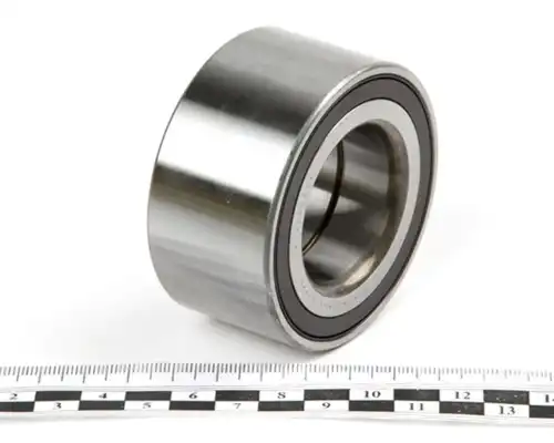 к-кт подшипника ступ. пер. Mitsubishi Lancer CY 1.5i-2.0i/2.0D/Outlander, Peugeot 4007 06> R173.27 SNR