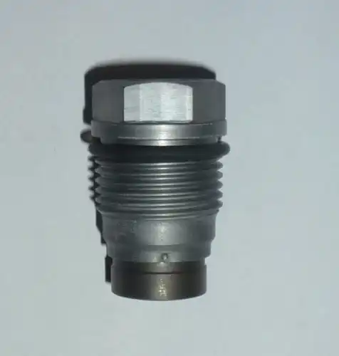 клапан ограничения давления! Cummins, Fendt 1 110 010 028 BOSCH