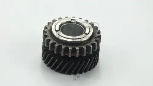 звездочка привода балансировчного вала! 06H103319Q Audi A8 08>, Skoda Octavia/Superb QF51A00101 QUATTRO FRENI