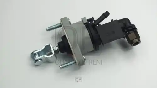 Цилиндр сцепления QUATTRO FRENI QF00B00028