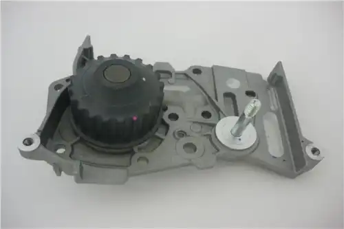 Насос системы охлаждения (помпа) GMB GWR-15A