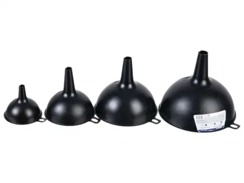 Воронка для топлива BRIX BRX0240002