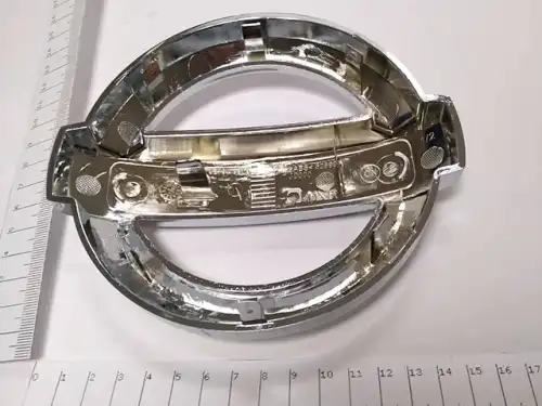 эмблема капота! Nissan Qashqai J10 06> 62890BR12A