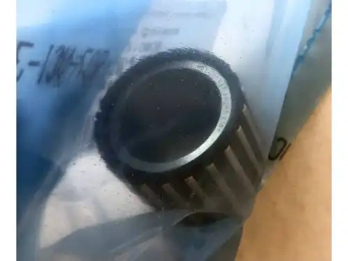 подшипник КПП игольчатый! Audi, Skoda 085311431J VAG