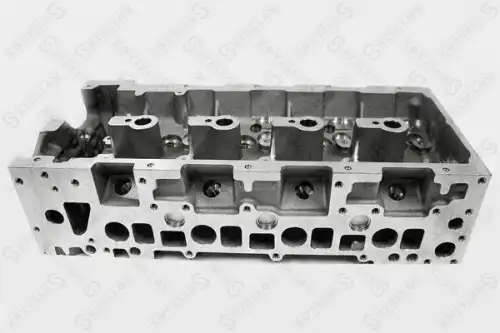 головка блока цилиндров! 6110105020 MB C200/E200/E220 2.0CDi/2.2CDi OM646.951 98> 11-08035-SX STELLOX