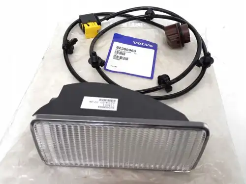 фонарь! подсветки корпуса ступени кабины VOLVO 82369899